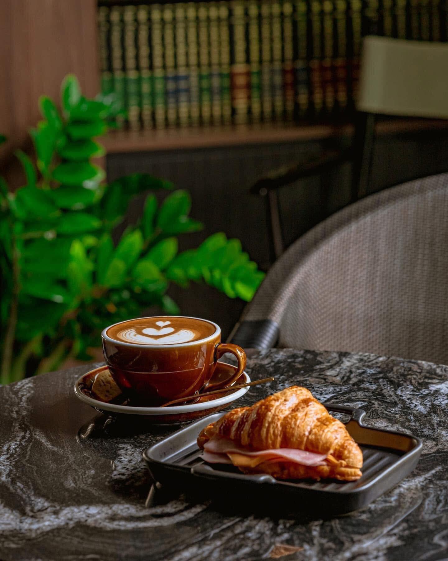 Logan station cafe - thức uống, đồ ăn kèm