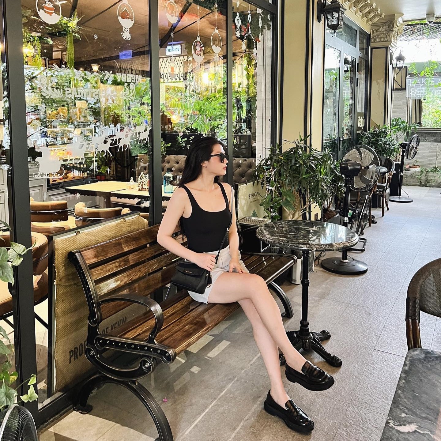 logan station cafe - checkin