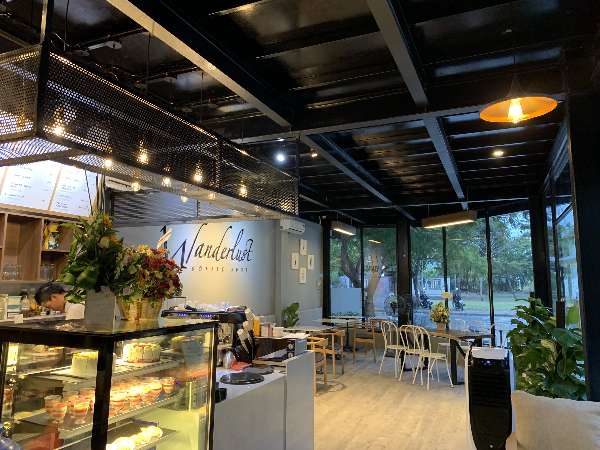 Wanderlust Coffee - quầy order