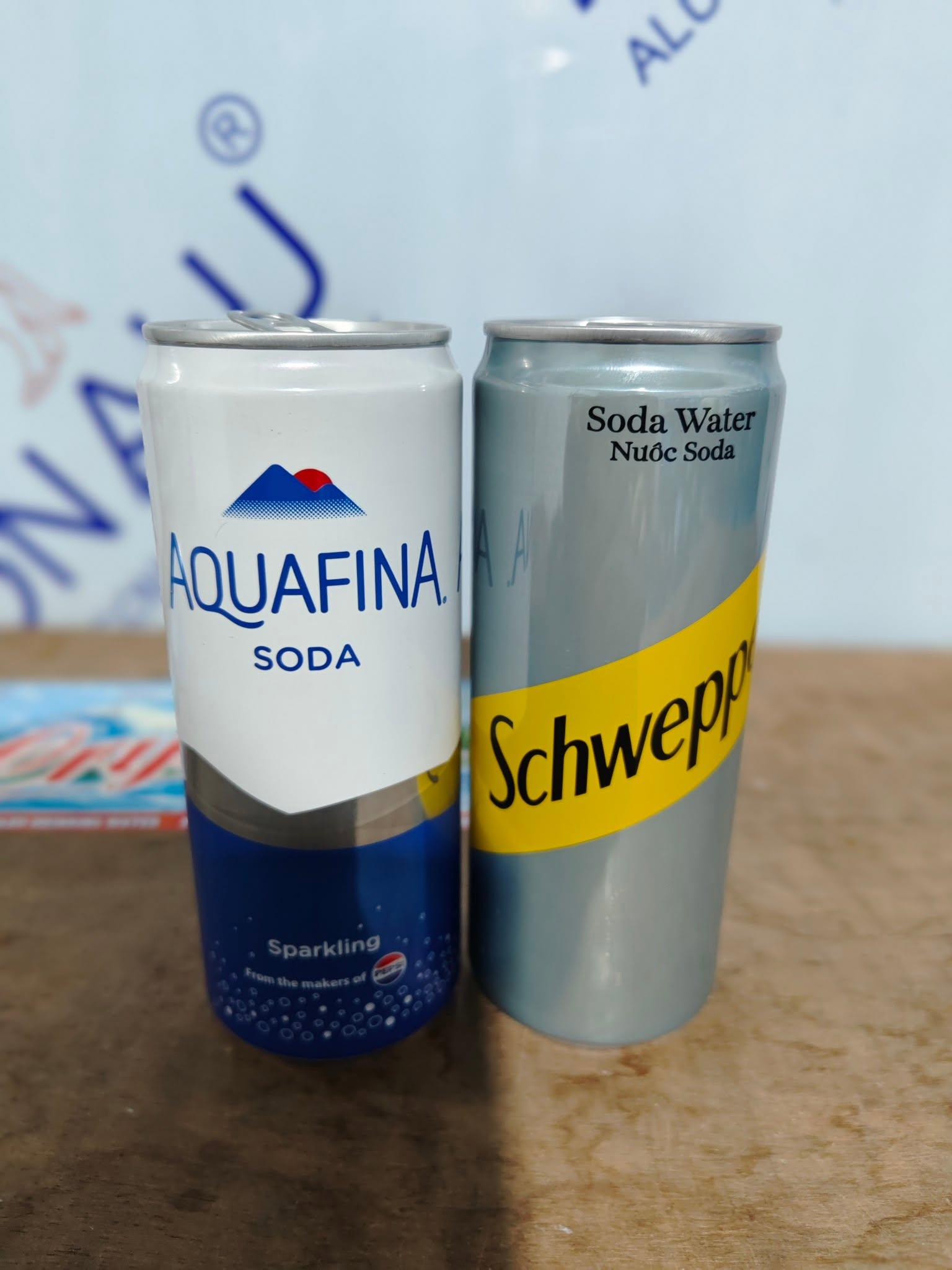 Aquafina Soda và Soda Schweppes: So sánh chi tiết
