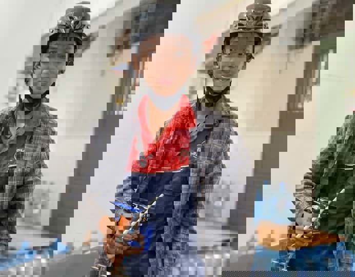 Dịch Vụ Thay Bình Ắc Quy Tận Nhà - Lợi Sửa Xe FI