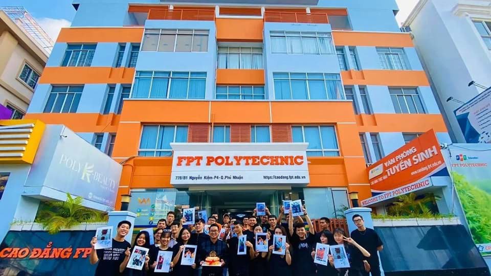 Trường Cao đẳng FPT Polytechnic - Nền Tảng Vững Chắc Cho Sự Nghiệp Tương Lai Trường Cao đẳng FPT Polytechnic - Nền Tảng Vững Chắc Cho Sự Nghiệp Tương Lai