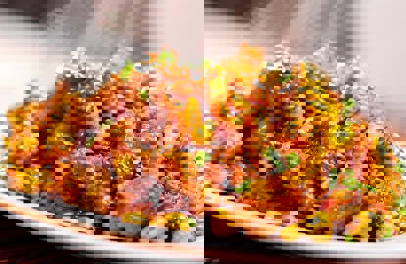 Cách làm món Gà xào hạt điều thơm ngon, hấp dẫn