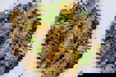 Cách làm món Gà xào nấm thơm ngon, bổ dưỡng