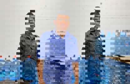 Câu chuyện của Hiệp – Hành trình từ shipper đến người giao nước