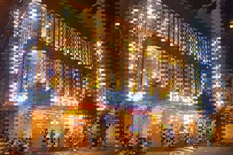 Hai Con Bò BBQ - Thiên Đường Nướng Ngon, Mê Ly