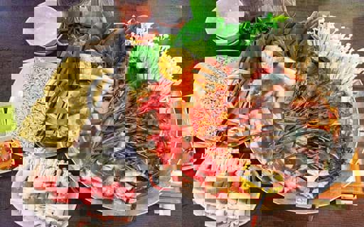 Bò Chảo - Lẩu Tá Lả Thủ Đức: Trải Nghiệm Vị Ngon Độc Đáo Bò Chảo - Lẩu Tá Lả Thủ Đức: Trải Nghiệm Vị Ngon Độc Đáo