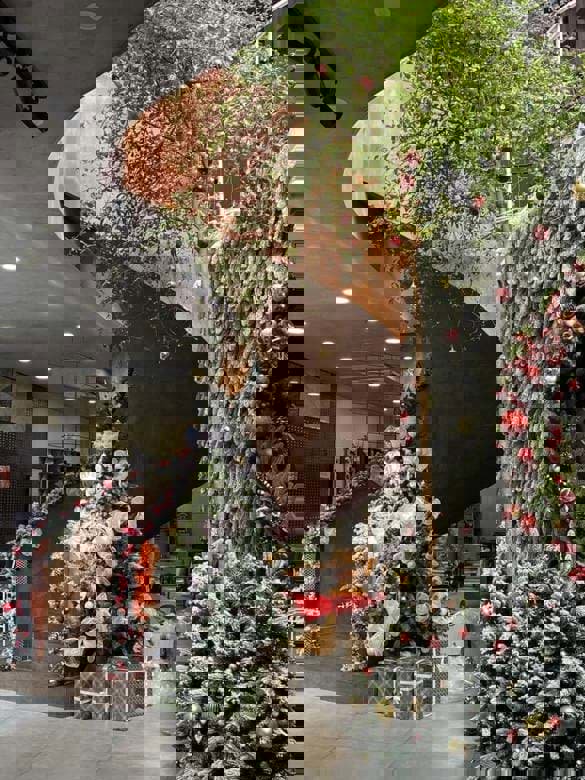 TATA Coffee - Quán cafe check-in Noel đẹp ở thành phố Thủ Đức  TATA Coffee - Quán cafe check-in Noel đẹp ở thành phố Thủ Đức