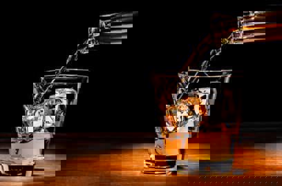 Có cần ướp lạnh Whisky không?