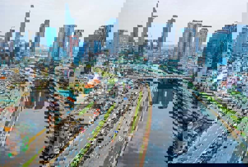 Một số thông tin chi tiết về hành chính và các đặc điểm nổi bật của Quận 1, Thành phố Hồ Chí Minh