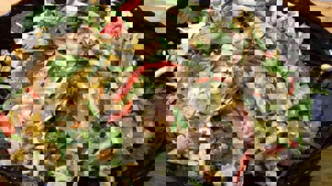 Hướng dẫn làm món Gỏi Gà Hành Tây