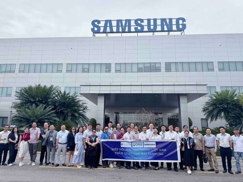 Cảm nhận sau chuyến tham quan nhà máy Samsung SEHC Cảm nhận sau chuyến tham quan nhà máy Samsung SEHC