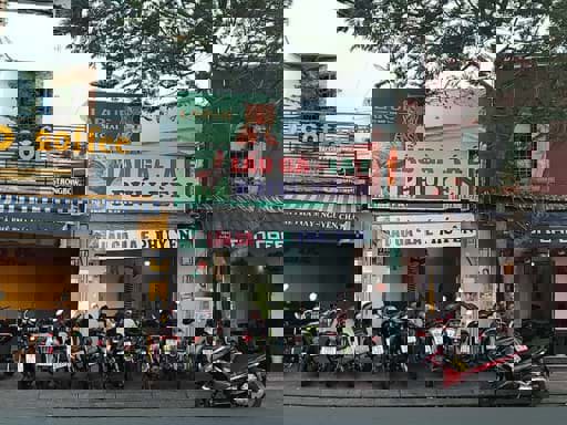 Gà Lá É Hội Ngộ -  716B Trường Sa, Phường 14, Quận 3 Gà Lá É Hội Ngộ -  716B Trường Sa, Phường 14, Quận 3