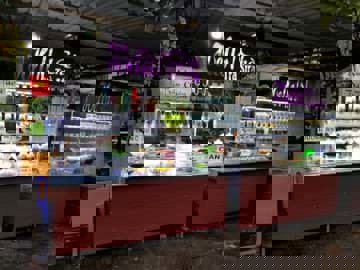 Quán Hello Chè – Tận Hưởng Những Ly Chè Ngon Lành Tại Thủ Đức