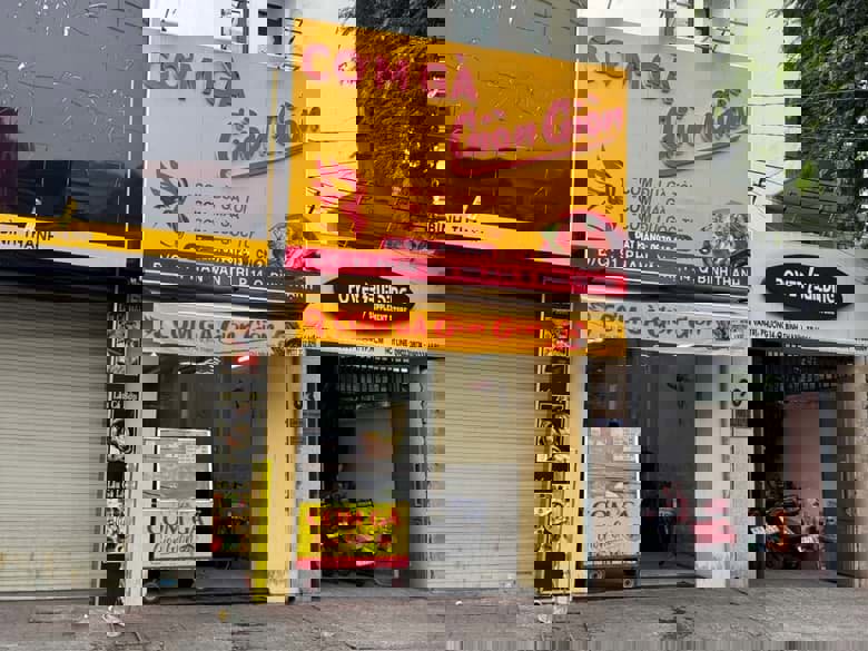 Giới thiệu về quán Cơm Gà Giòn Giòn Giới thiệu về quán Cơm Gà Giòn Giòn