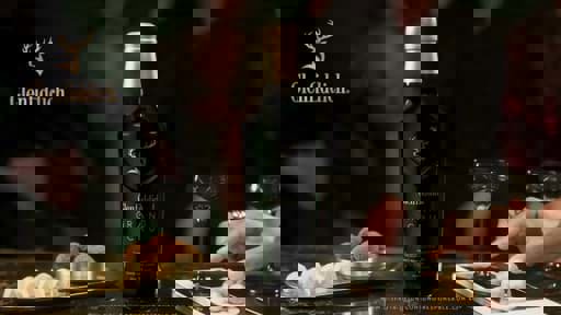 Glenfiddich 23 Year Old Grand Cru – Món quà biếu cao cấp và ý nghĩa dành cho người thân Glenfiddich 23 Year Old Grand Cru – Món quà biếu cao cấp và ý nghĩa dành cho người thân