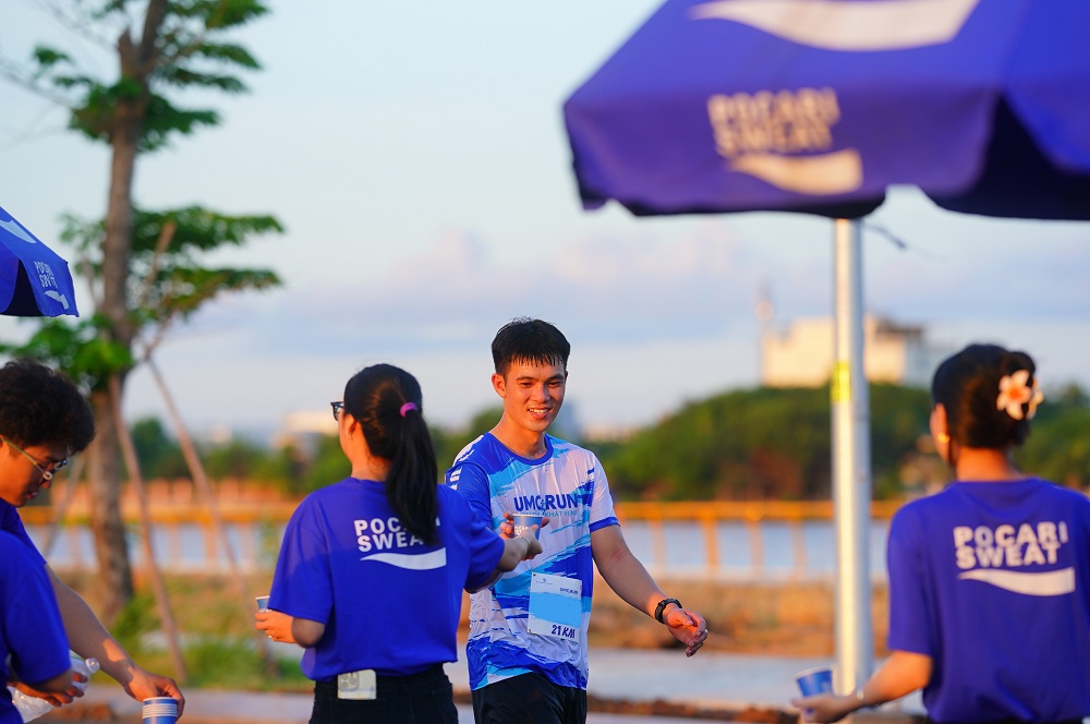 Thông tin nhà phân phối thức uống bổ sung ion Pocari Sweat tại Quận 12