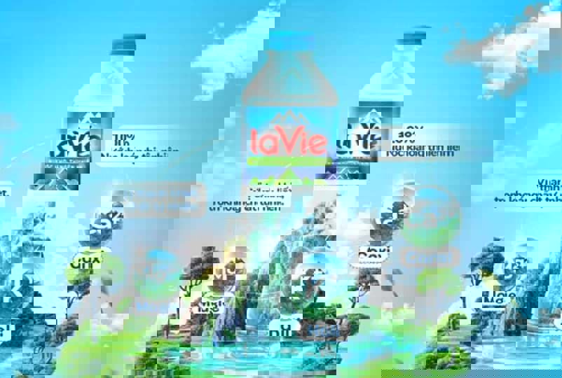 Lựa Chọn Giữa Nước Khoáng và Nước Tinh Khiết Viva