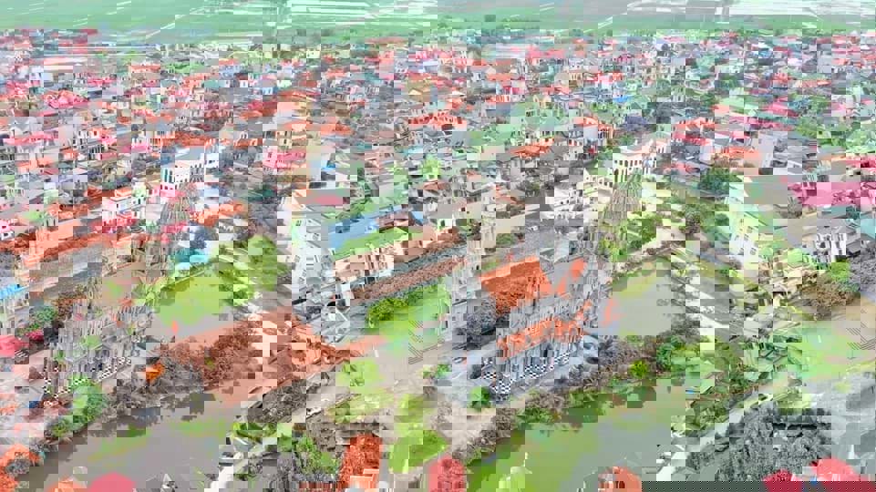 Tiểu sử về Thánh tử đạo Phanxicô Xaviê Nguyễn Cần?