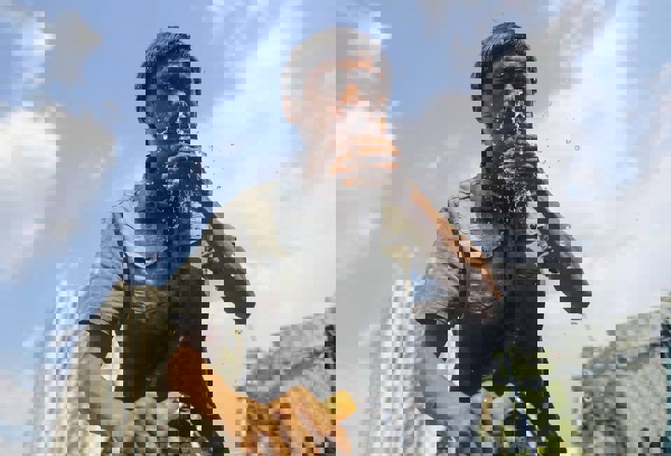 Nắng nóng gay gắt ở tp.hcm Nắng nóng gay gắt ở tp.hcm